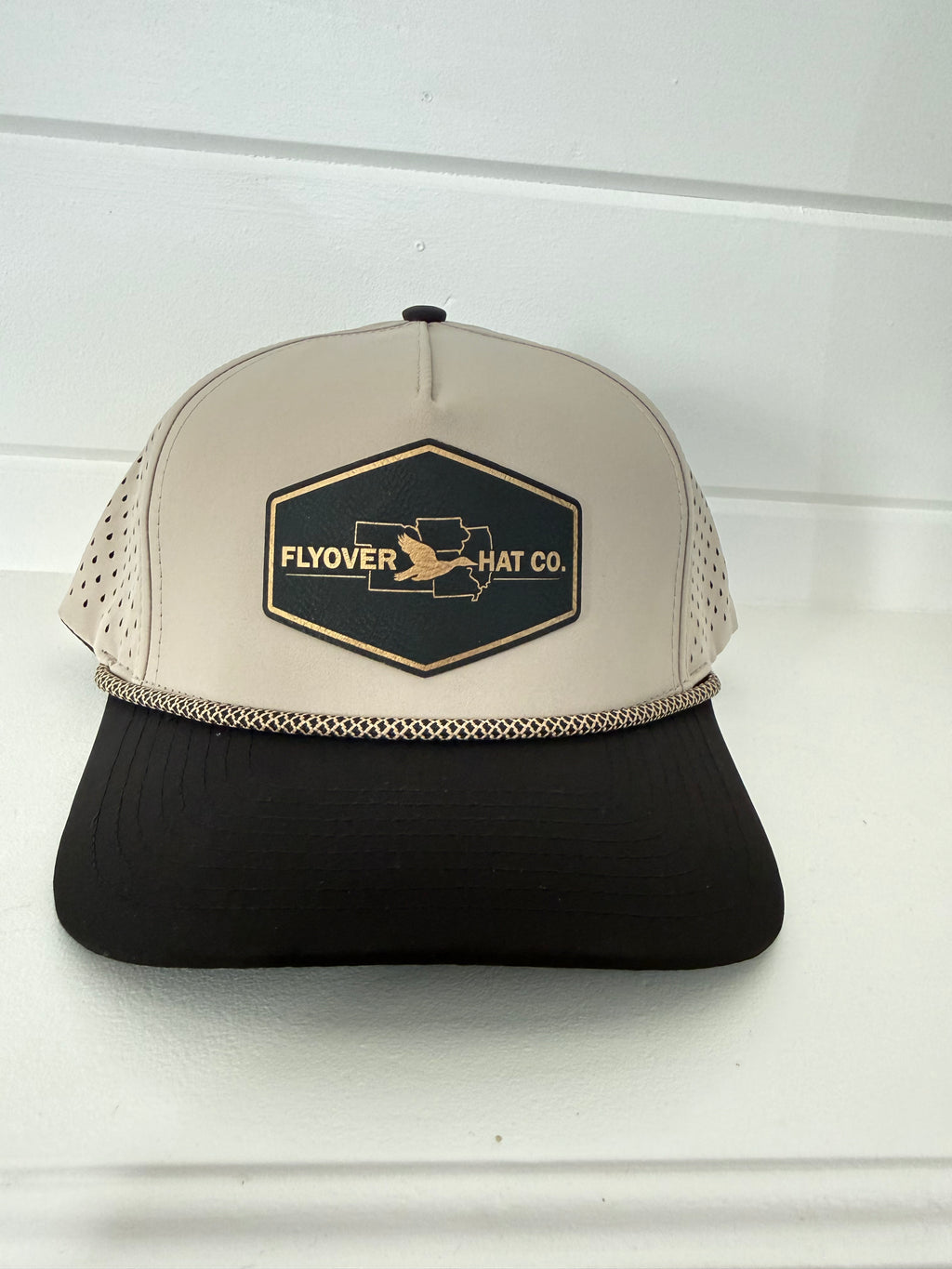 Flyover Fairway Performance Rope Hat