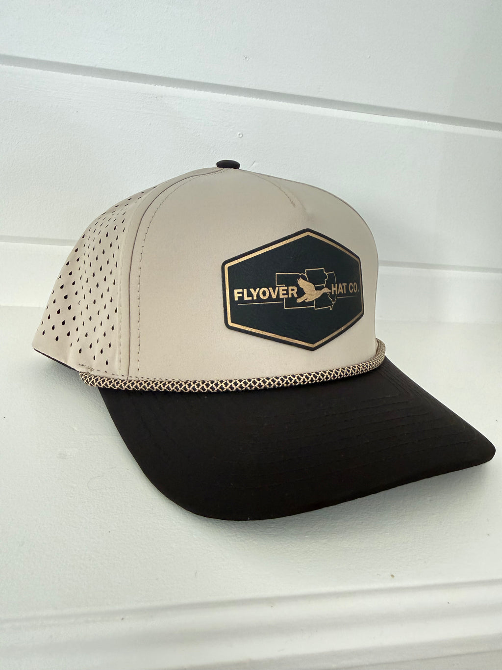 Flyover Fairway Performance Rope Hat
